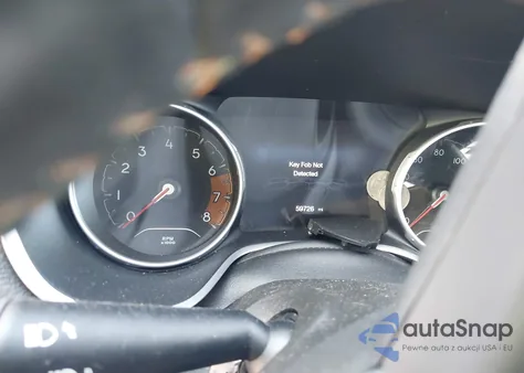 2018 Jeep Compass Latitude Fwd from USA, damaged, VIN 3C4NJCBB9JT124923